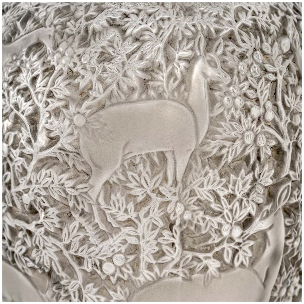 1932 René Lalique – Vase Biches Verre Blanc Patiné Gris 5