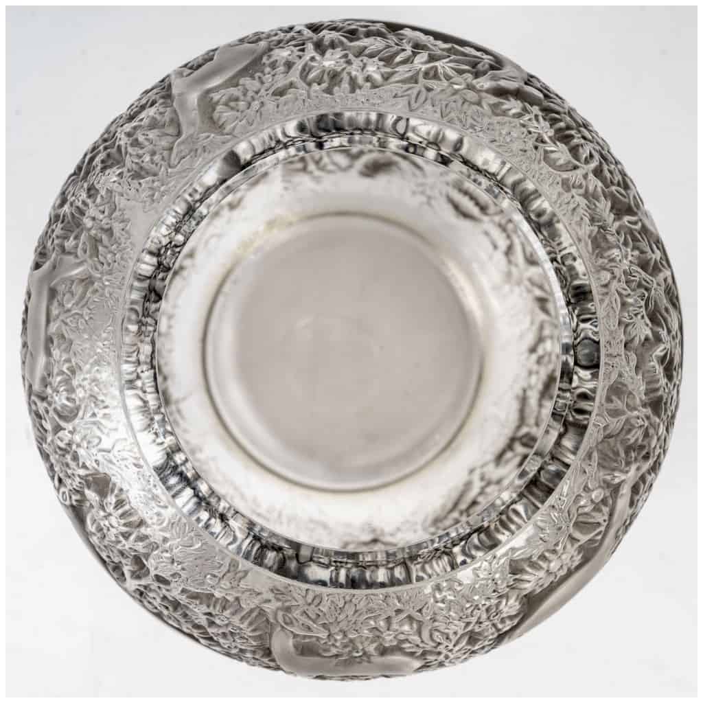 1932 René Lalique – Biches Vase White Glass Patinated Gray 6