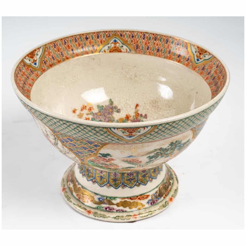 Grande coupe japonaise en porcelaine sur pied-douche de Kyoto – 19ème siècle 4