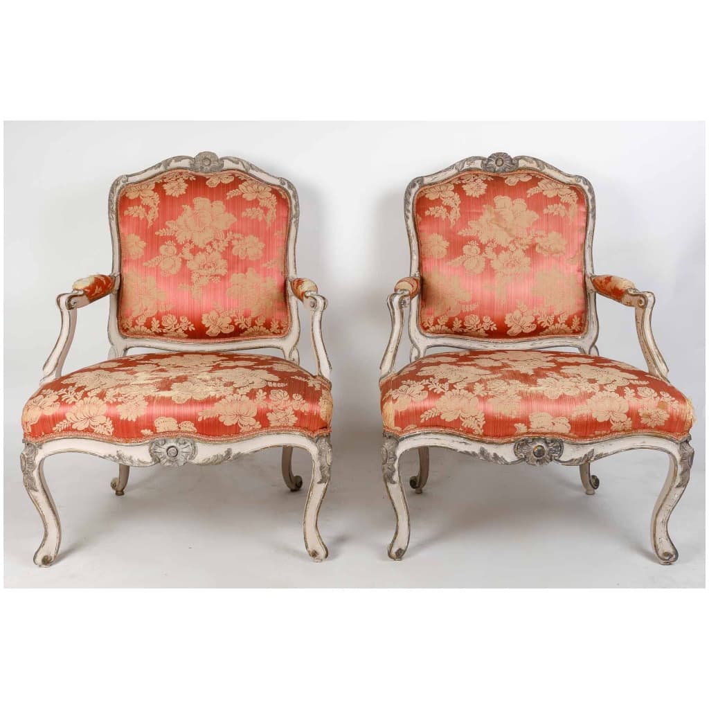 Paire De Fauteuils à La Reine Louis XV. XVIIIème siècle. 3