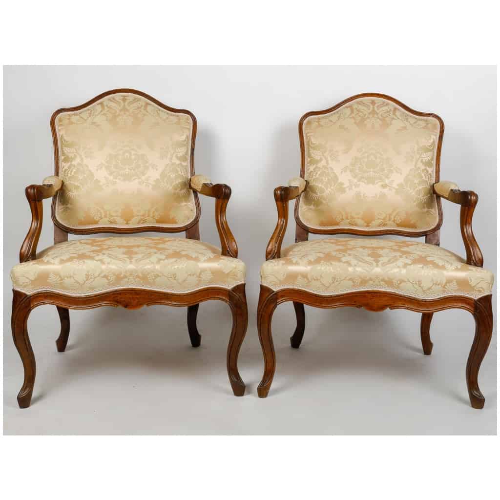 Pair of Louis XV armchairs in walnut. XVIIIth century. 3