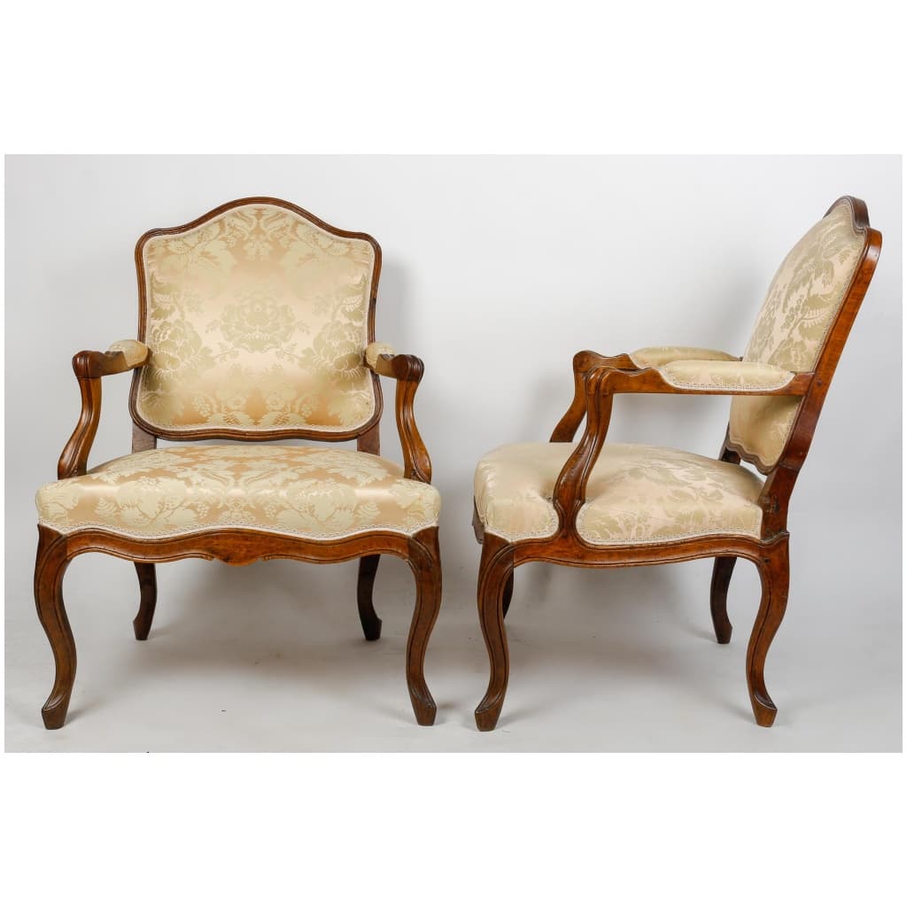 Pair of Louis XV armchairs in walnut. XVIIIth century. 4