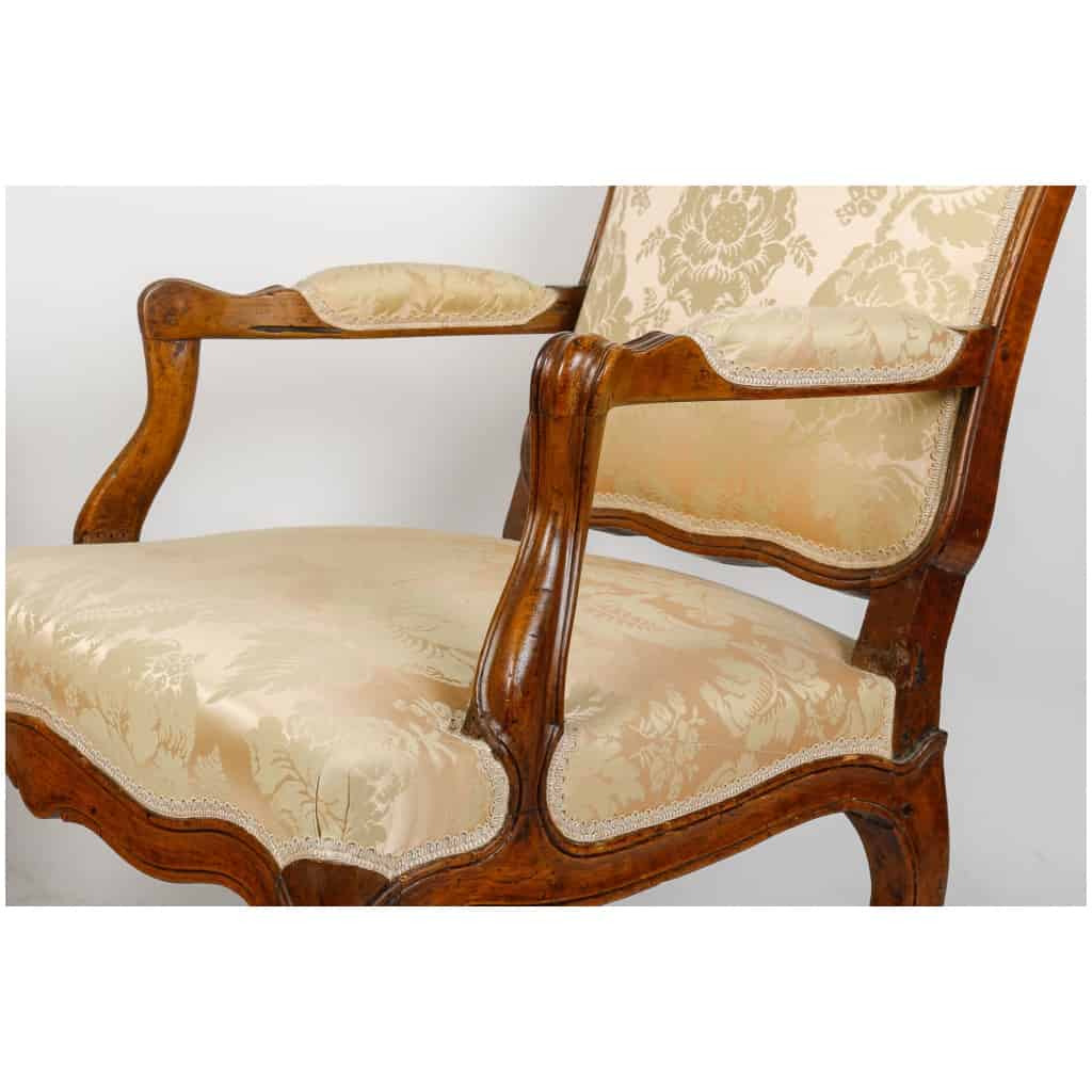 Pair of Louis XV armchairs in walnut. XVIIIth century. 10