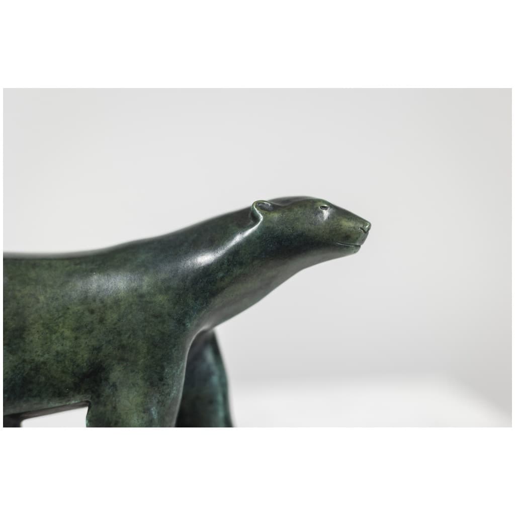 François Pompon. « Ours blanc », bronze, tirage de 2006. 8
