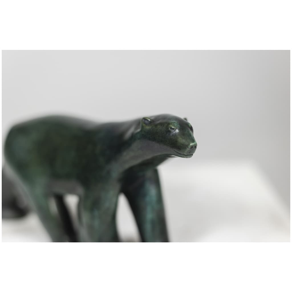 François Pompon. « Ours blanc », bronze, tirage de 2006. 12