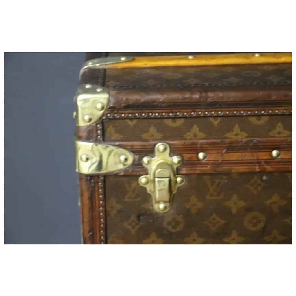 Small Louis Vuitton trunk 60 cm 12
