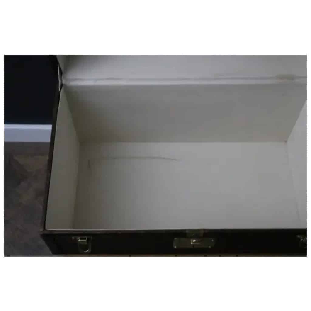 Small Louis Vuitton trunk 60 cm 19