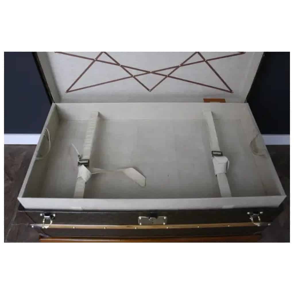 Louis Vuitton cabin trunk from the 1920s, 90 cm 12