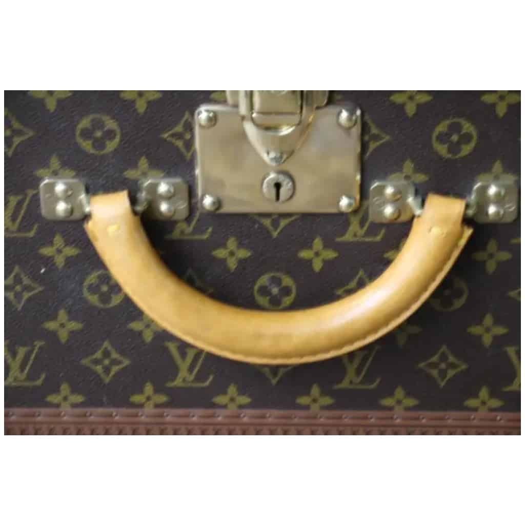 Louis Vuitton trunk, Vuitton Alzer 80 9 suitcase