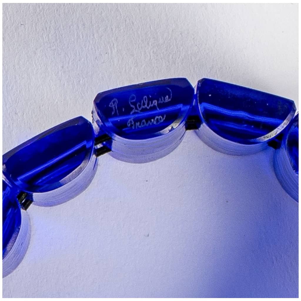 1928 René Lalique – Bracelet Poussins Verre Bleu Cobalt Patiné Blanc 5
