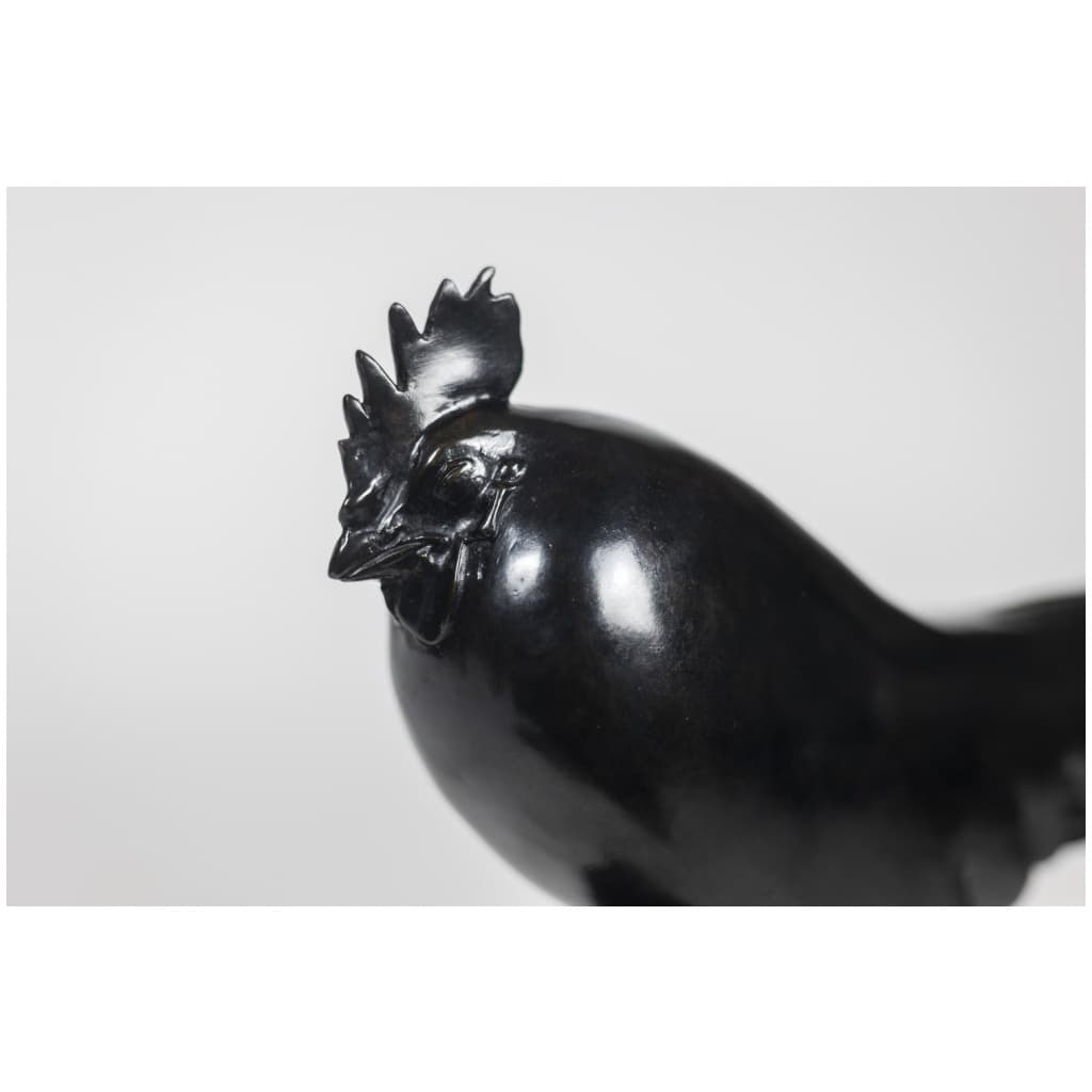 François Pompon. “Sleeping rooster”, bronze, 2006 print. 15