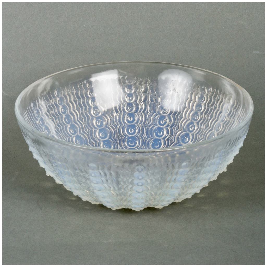 1935 René Lalique – Opalescent Glass Sea Urchin Cup 3