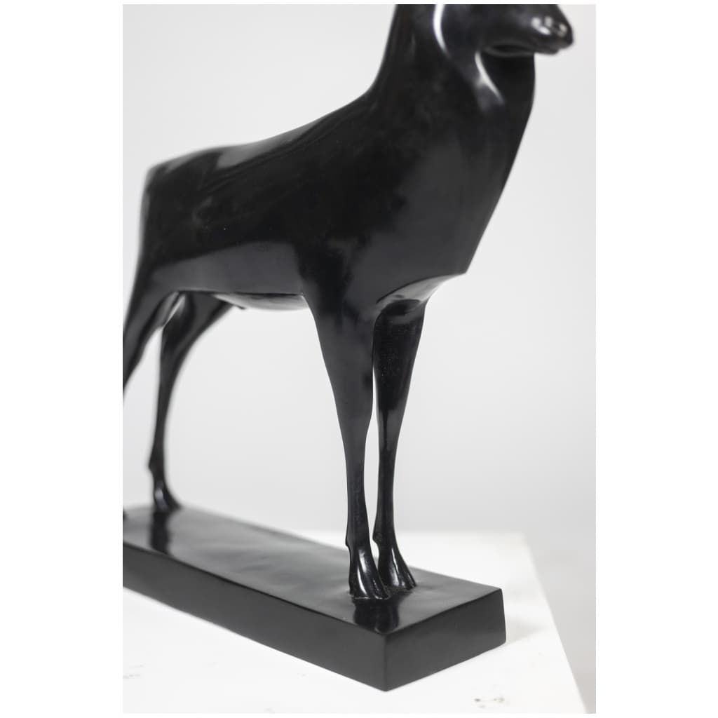 François Pompon. « Grand Cerf », bronze, tirage de 2006. 12