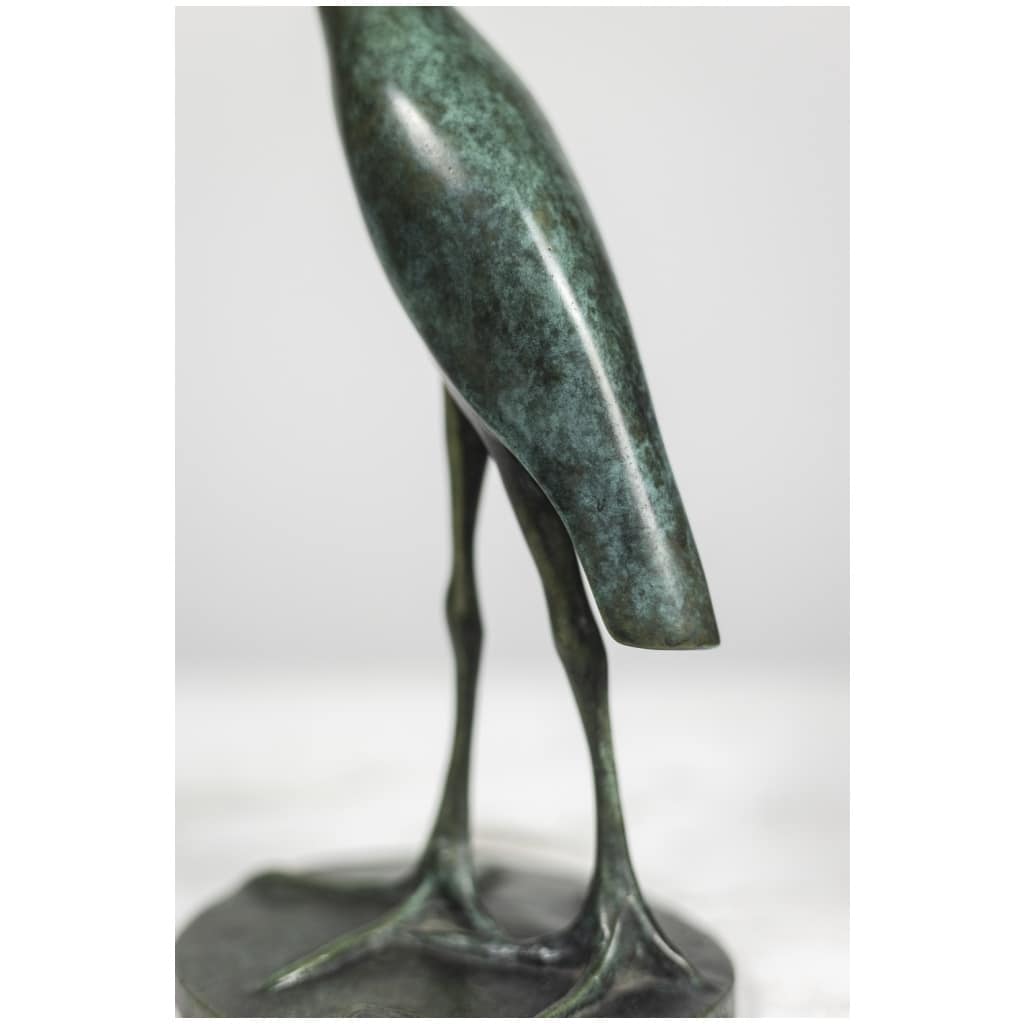 François Pompon. “Crowned Crane on the move”, bronze, 2006 print. 5