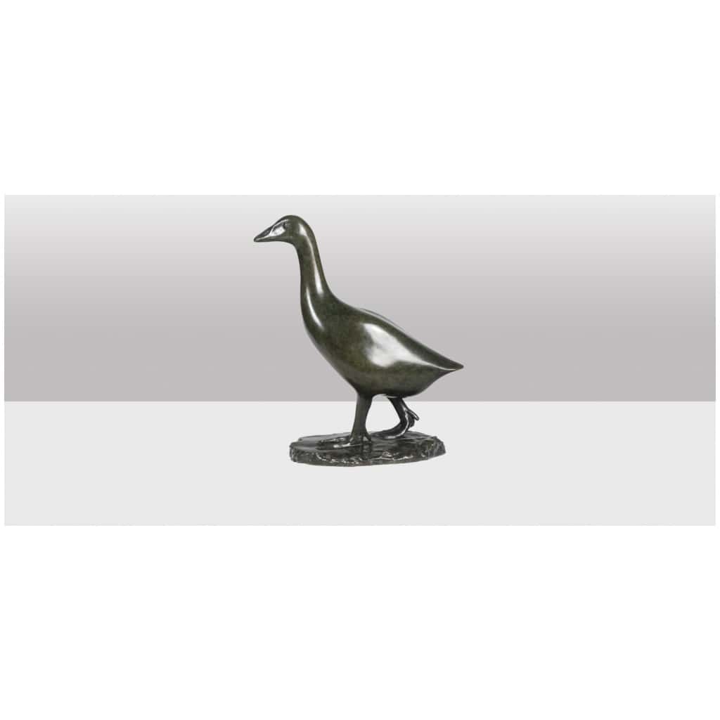 François Pompon. “Goose”, bronze, 2006 print. 10