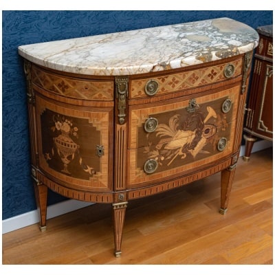 Commode de style Louis XVI. 3