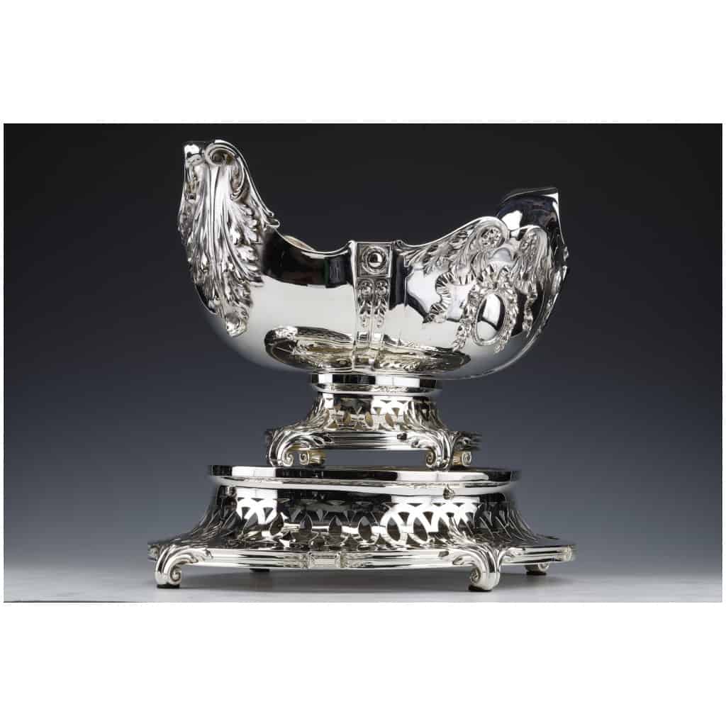 STERLING SILVER CENTERPIECE ON ITS FRAME GERMANY END OF THE XIXÈ 24