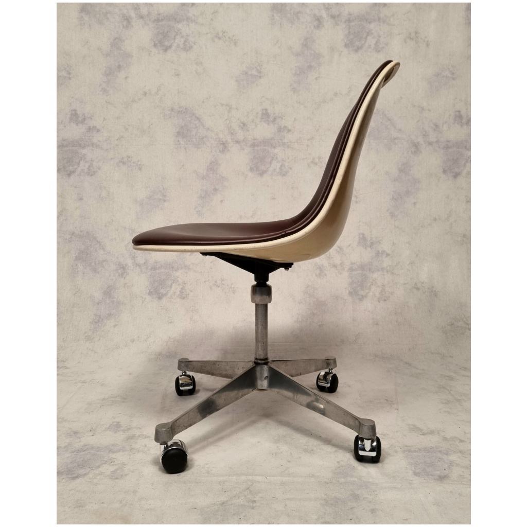 Chaise de bureau de Charles et Ray Eames pour Herman Miller – Fibre de Verre – Ca 1960 6