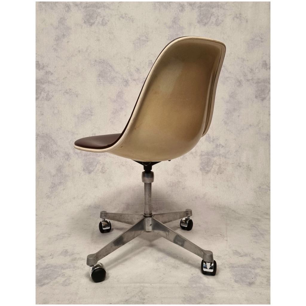 Chaise de bureau de Charles et Ray Eames pour Herman Miller – Fibre de Verre – Ca 1960 5