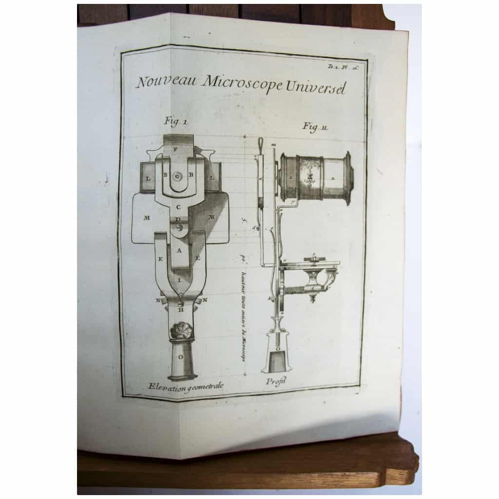 The first French treatise on microscopy 4