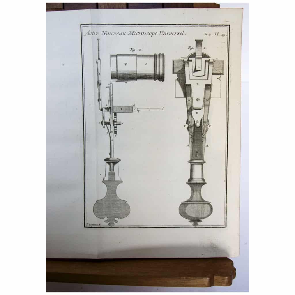 The first French treatise on microscopy 6