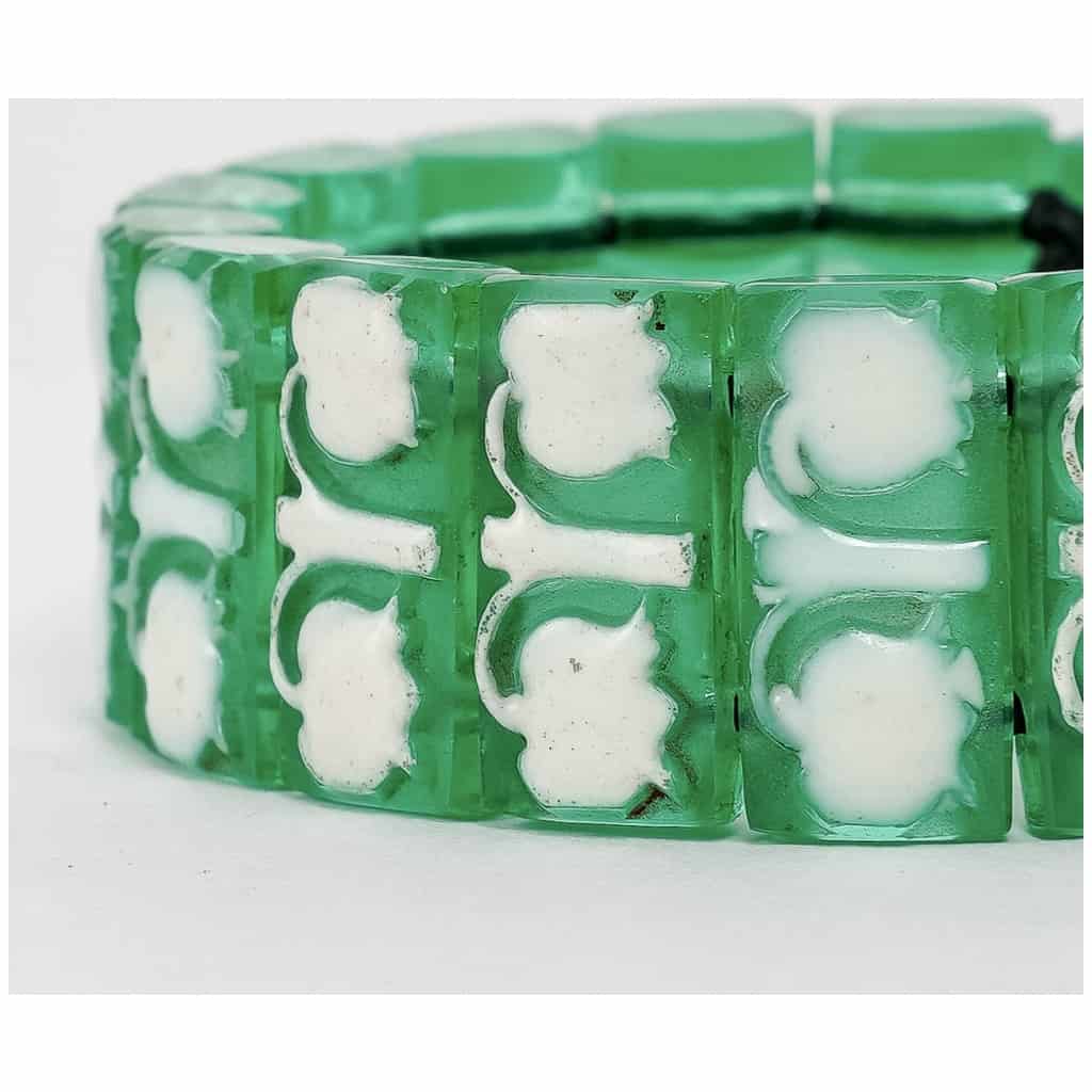 1928 René Lalique – Lily of the Valley Bracelet Emerald Green Glass White Enameled 7