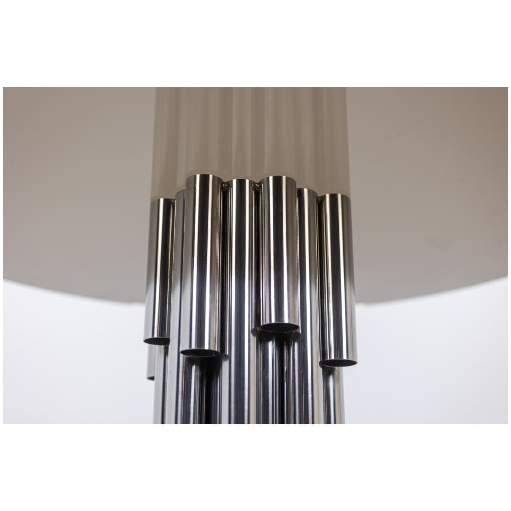 “Organ” pedestal table in chrome-plated metal. 1970s. 7