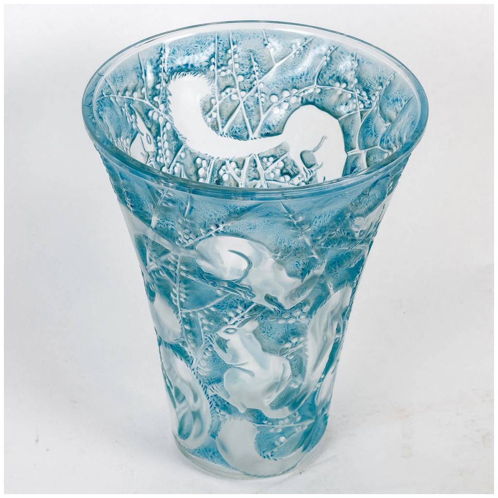 1934 René Lalique – Sénart Vase White Glass Patinated Blue Squirrels 4
