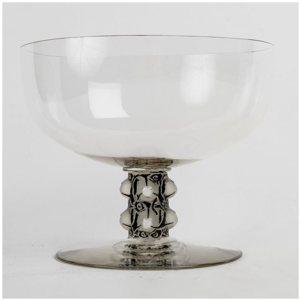 1923 René Lalique – Saint Denis Cup White Glass Enameled Black 3