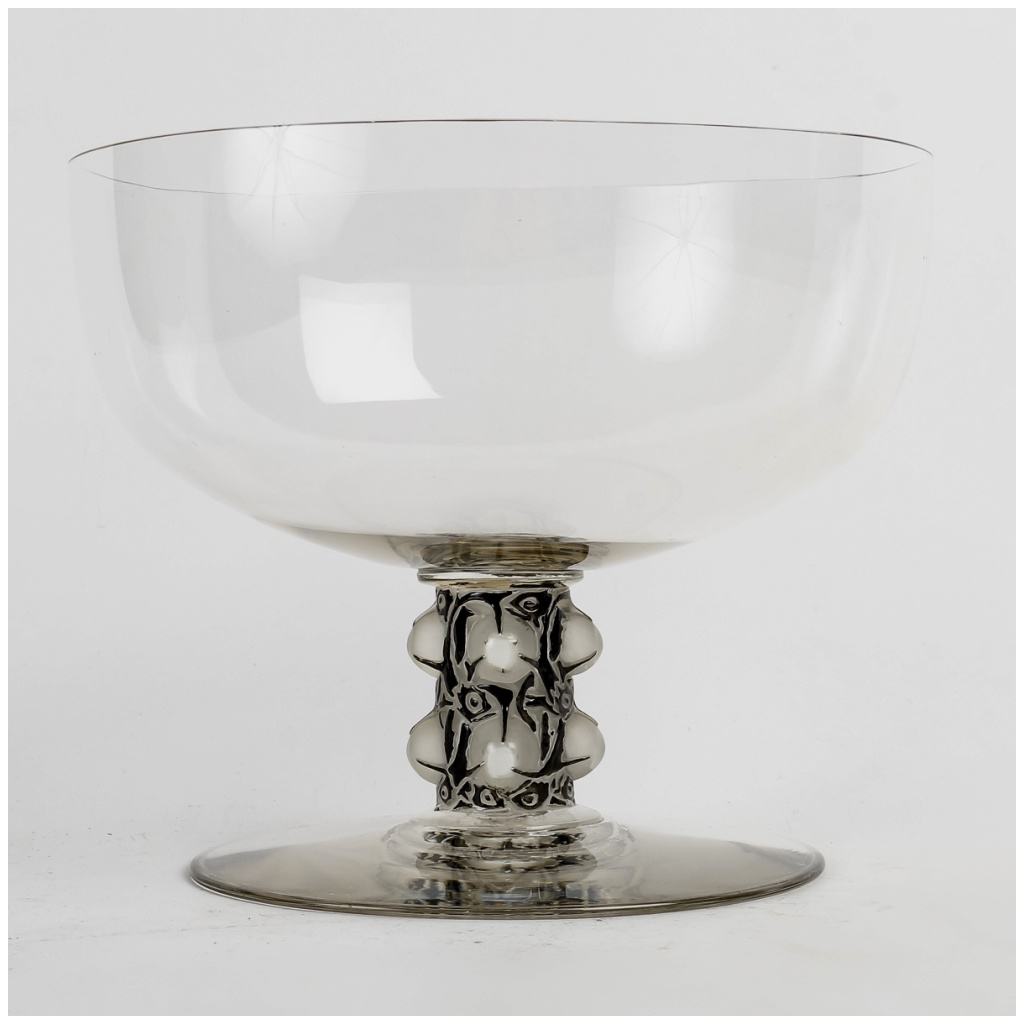 1923 René Lalique – Coupe Saint Denis Verre Blanc Emaillé Noir 3