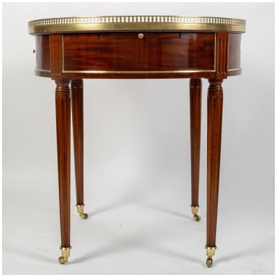 Table bouillotte d’époque Louis XVI (1774 – 1793).