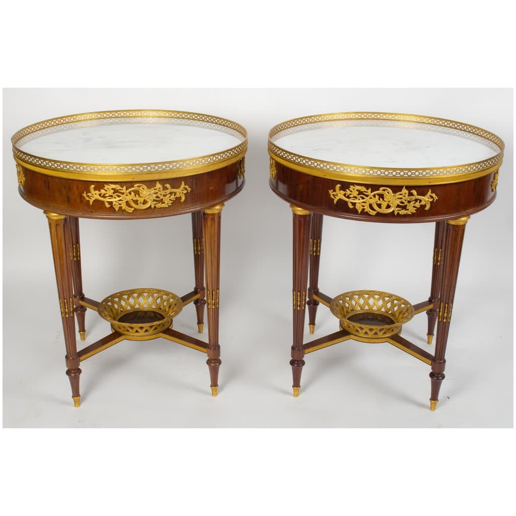 Paire de tables bouillottes de style Louis XVI. 10