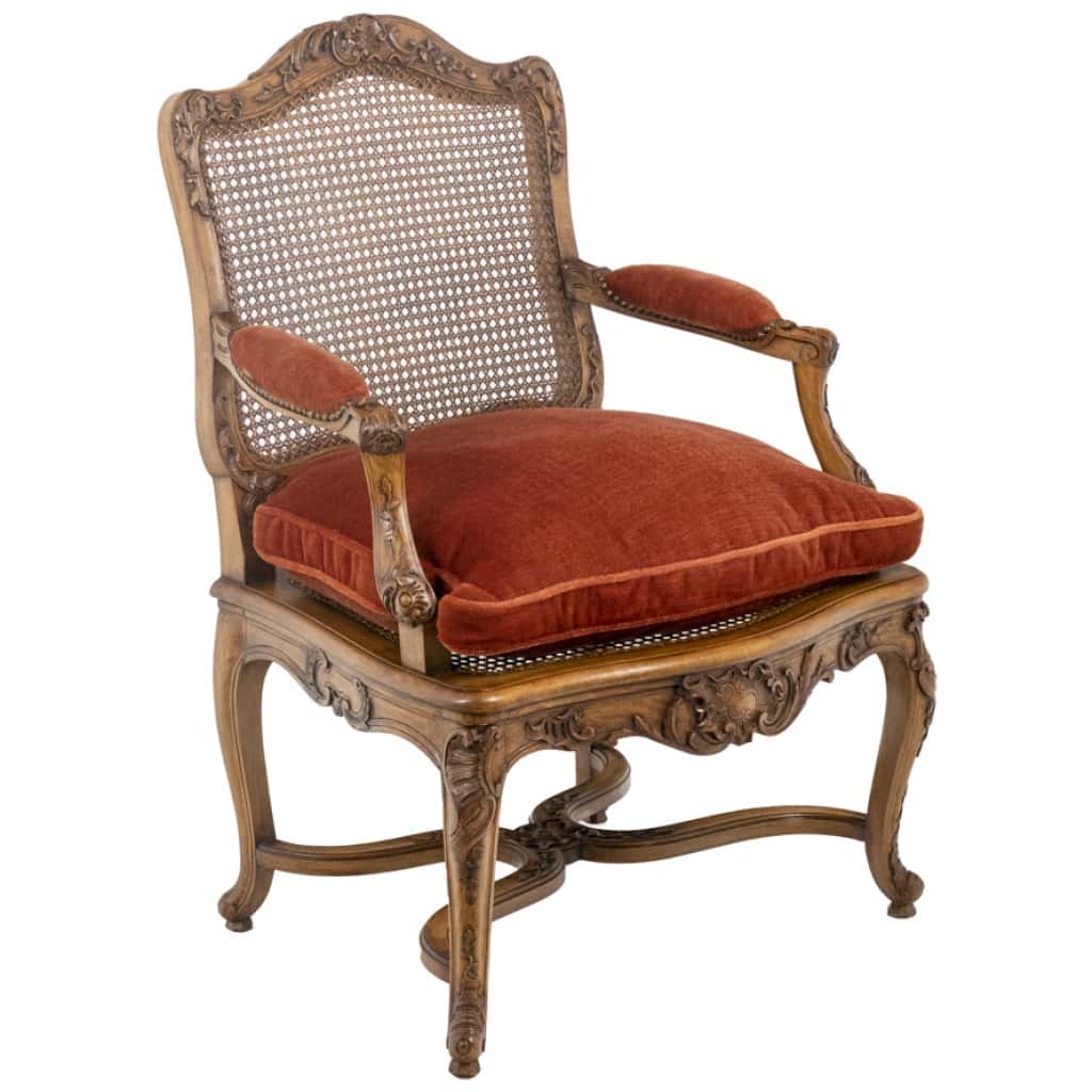 Jean Mocqué, Paire de fauteuils canné de style Régence, XXe siècle 4