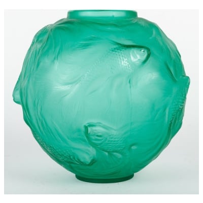 René Lalique – Vase Formose,teinté vert 1924 .