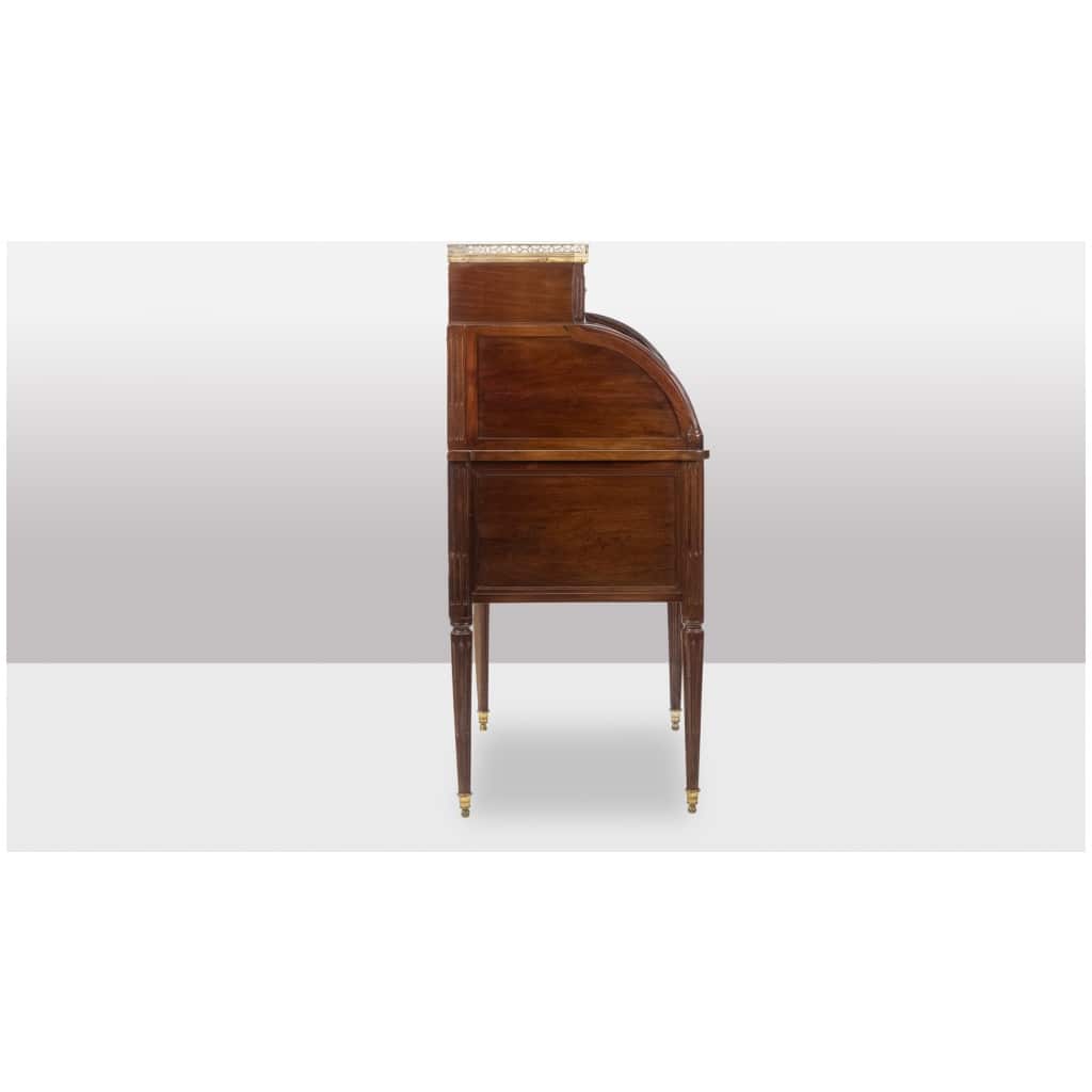 Desk – or secretary, cylinder, mahogany. Late period XVIIIAnd. 8
