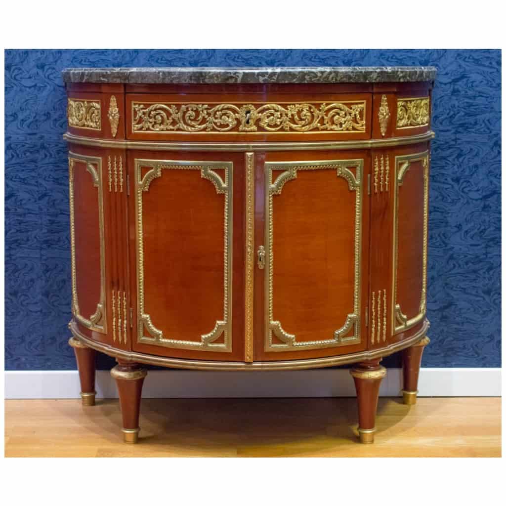 Buffet demi-lune de style Louis XVI. 4