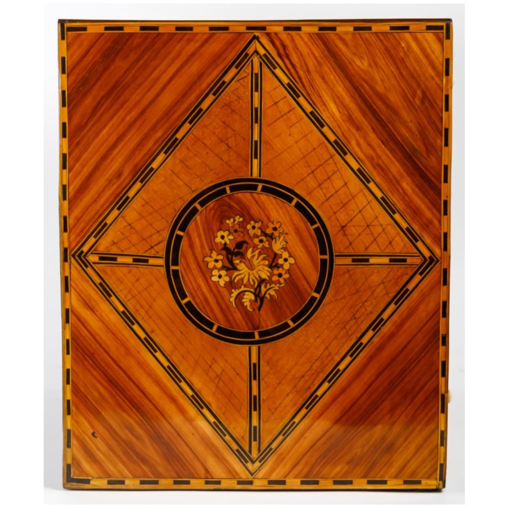 Marquetry cabinet. 5