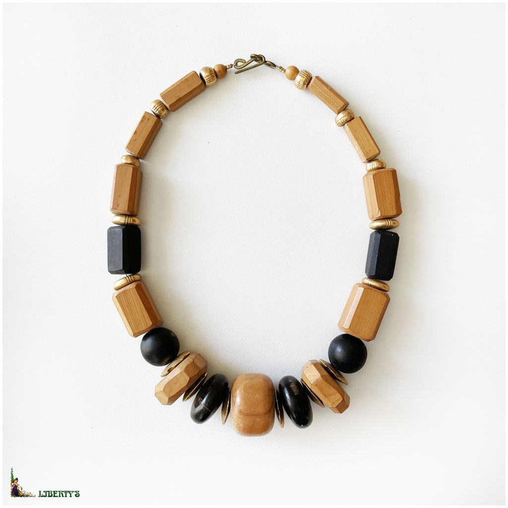 Collier bois et métal doré de Ferraggioli, larg. 48 cm, (1970-1980) 3