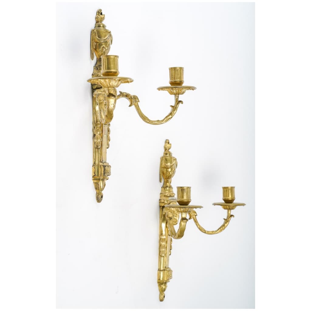 Paire d’appliques d’époque Louis XVI (1774 – 1793). 5