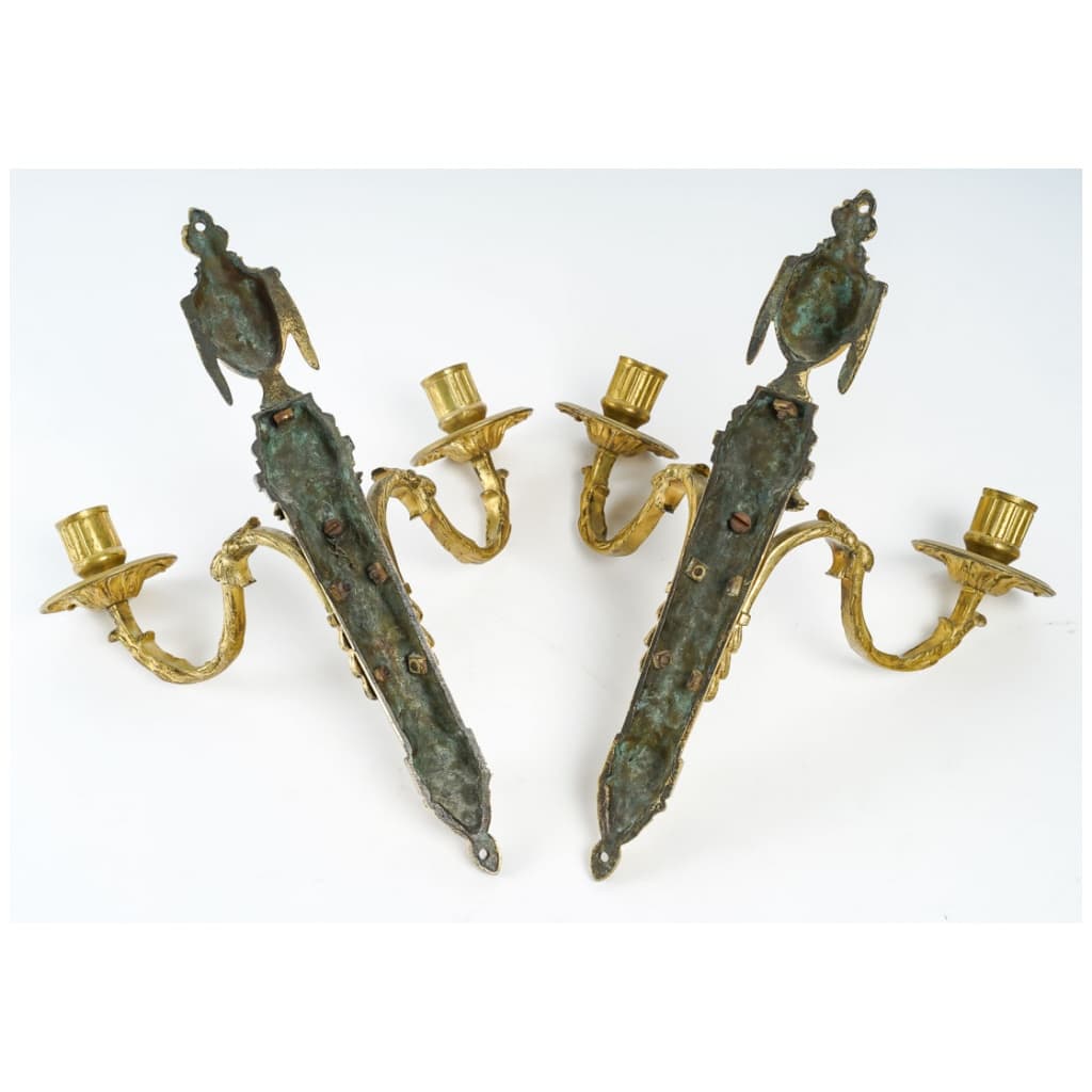 Pair of Louis period sconces XVI (1774 – 1793). 4