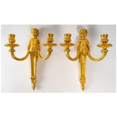 Pair of Louis period sconces XVI (1774 - 1793).