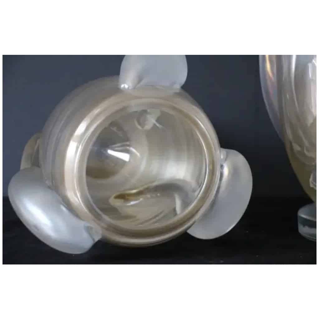 Paire de grands vases en verre de Murano nacré, irisé par Costantini 16
