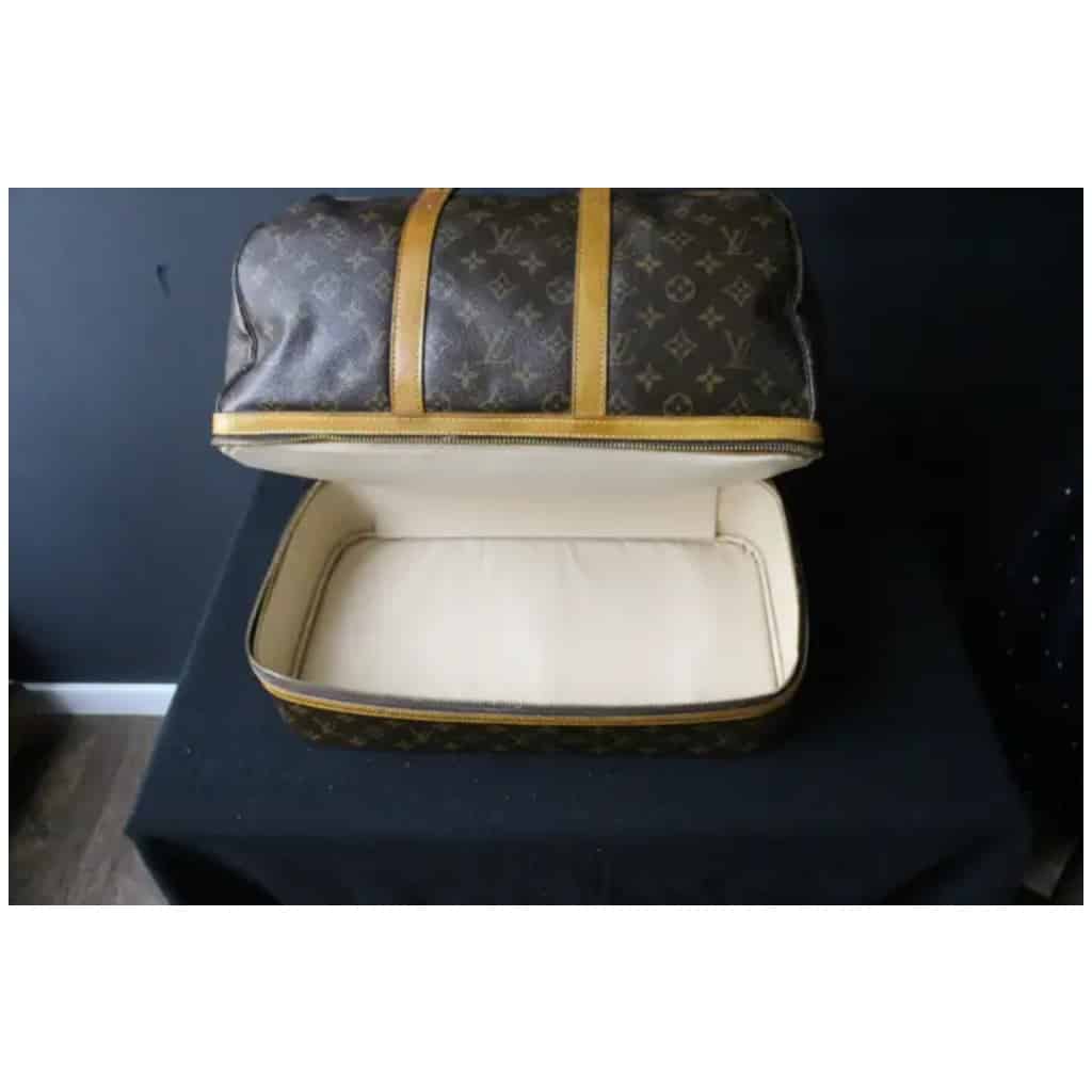 Large Louis Vuitton bag with double compartments 18