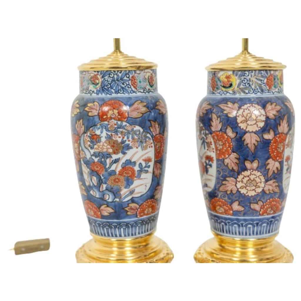 Pair of Imari porcelain and gilded bronze lamps. Circa 1880. 7
