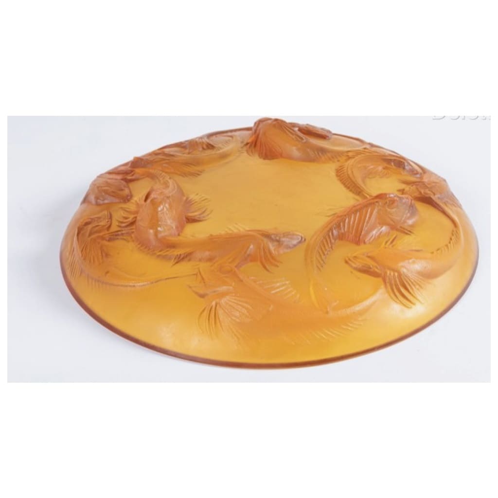 René LALIQUE, “Martigues” Dish in Butterscotsh Tinted Glass 6