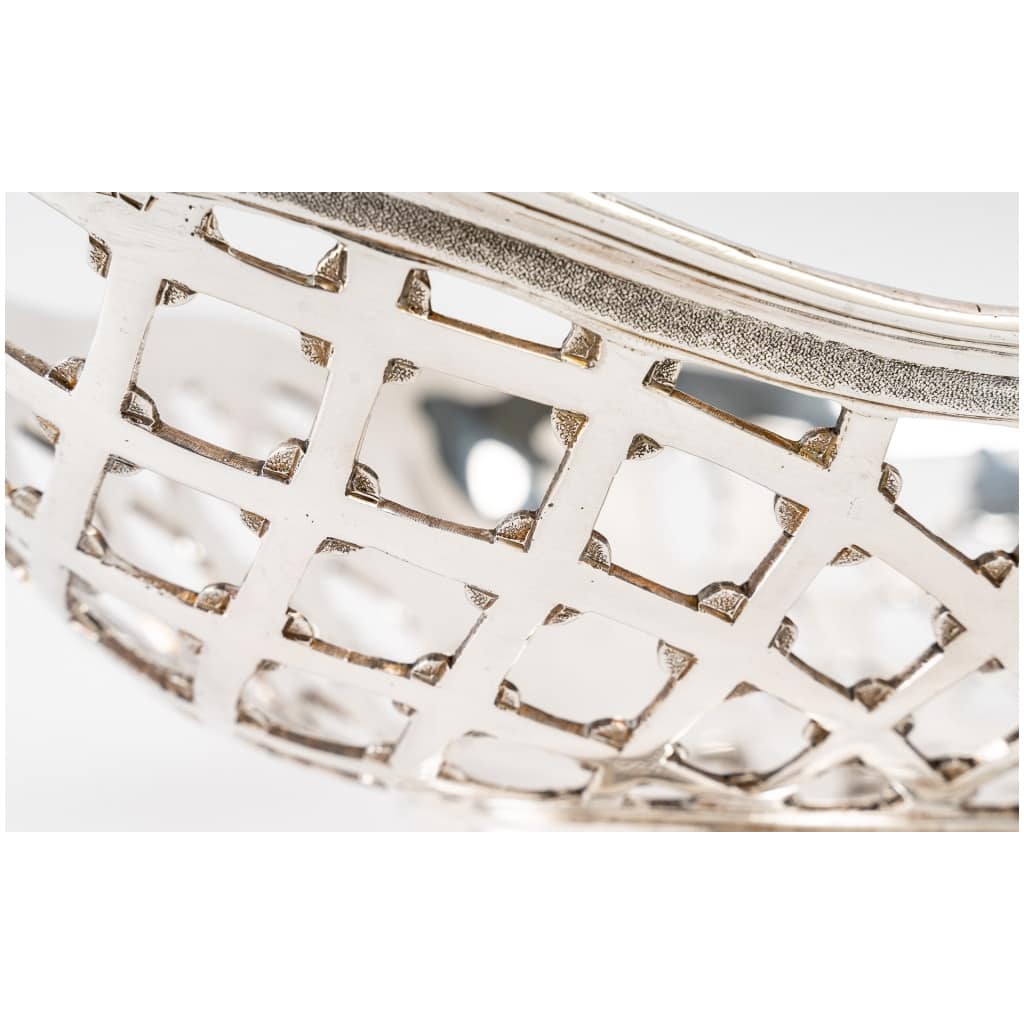 GOLDsmith SOUCHE LAPPARRA – STERLING SILVER BASKET CIRCA 18th century XNUMX