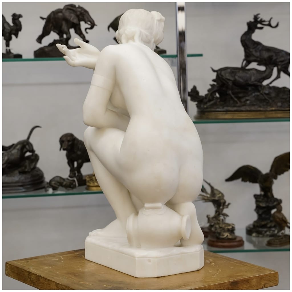 Sculpture – Vénus Accroupie , Doidalsas De Bithynie – Marbre 8