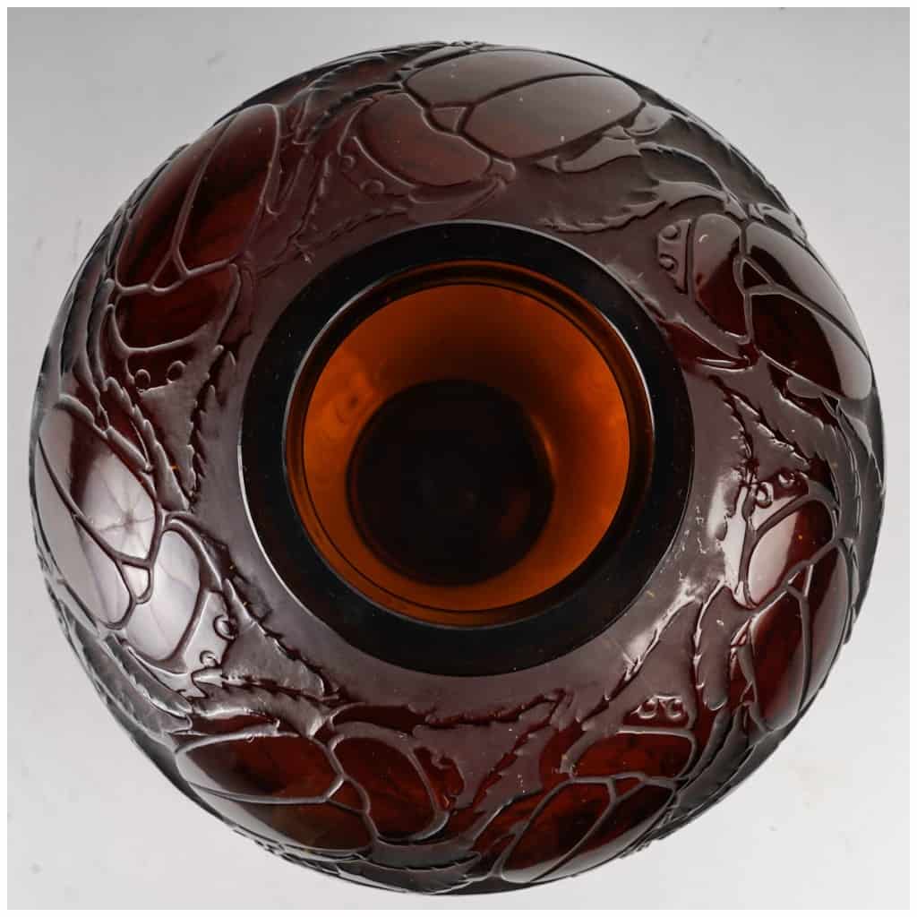 1923 René Lalique – Large Scarabs Vase Dark Amber Glass 6