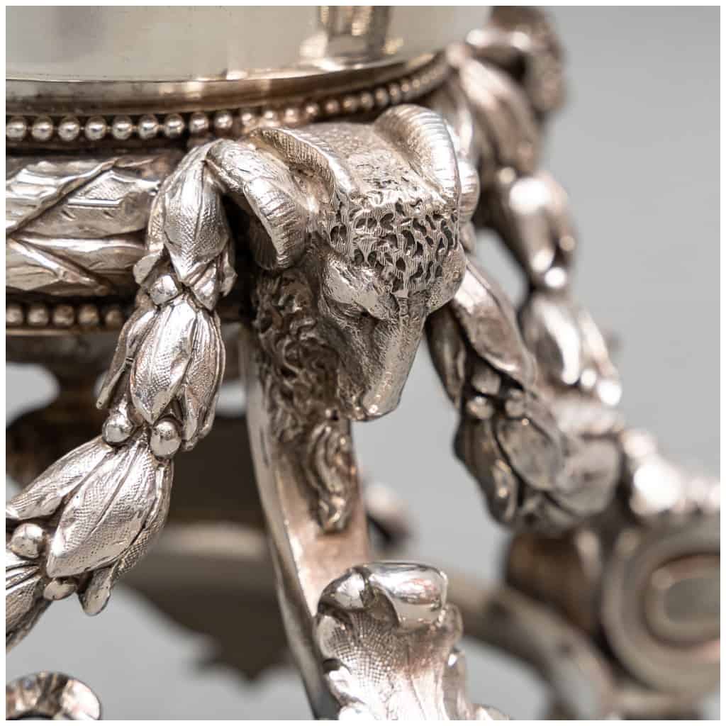 PAIRE DE COUPES EN CRISTAL GRAVÉ SUR SUPPORT EN ARGENT MASSIF XIXE 11