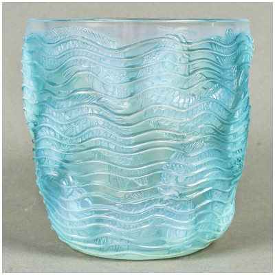1932 René Lalique – Blue Patinated Opalescent Glass Dolphin Vase
